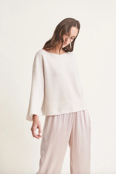 Skin | Jill Pullover