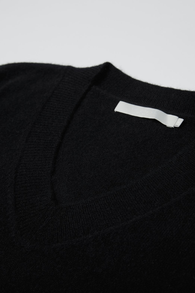 One Grey Day | Spenser Cashmere V-Neck